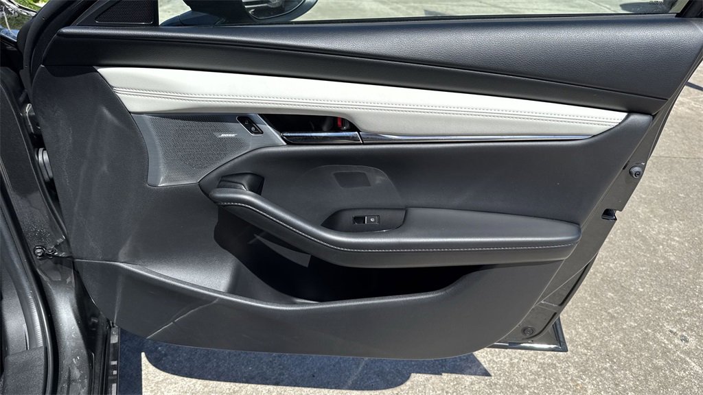 Used 2024 MAZDA MAZDA3 2.5 Turbo Sedan w/Premium Plus image 43