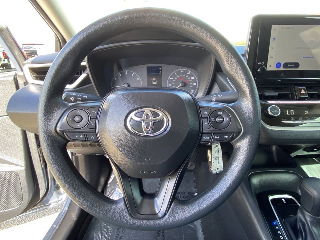 Certified 2025 Toyota Corolla LE FWD image 25