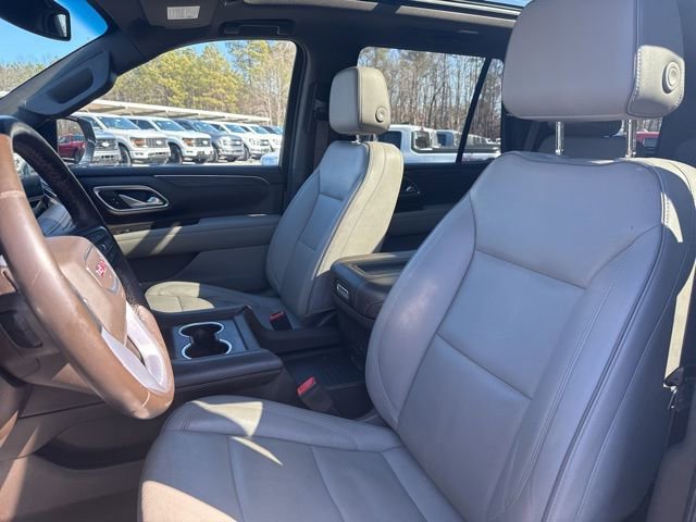 Used 2021 GMC Yukon SLT w/ SLT Premium Package image 10