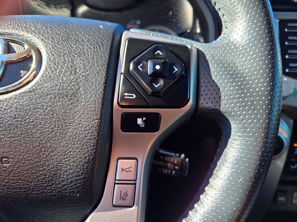 Used 2021 Toyota 4Runner Limited RWD image 21