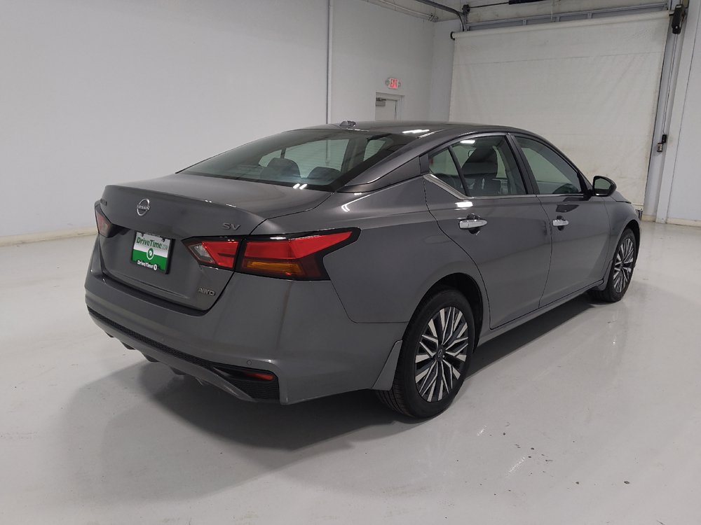 Used 2024 Nissan Altima 2.5 SV AWD/4WD image 9