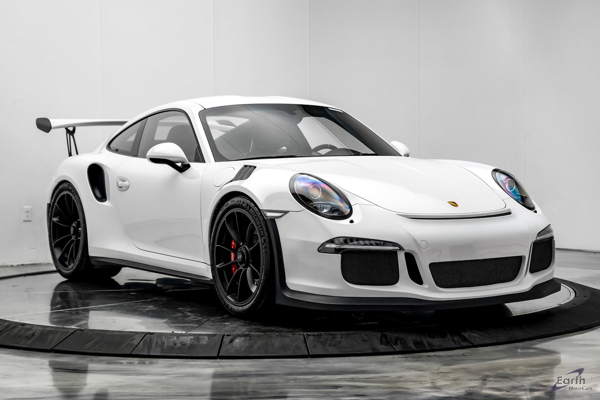 Used 2016 Porsche 911 GT3 RS RWD image 28