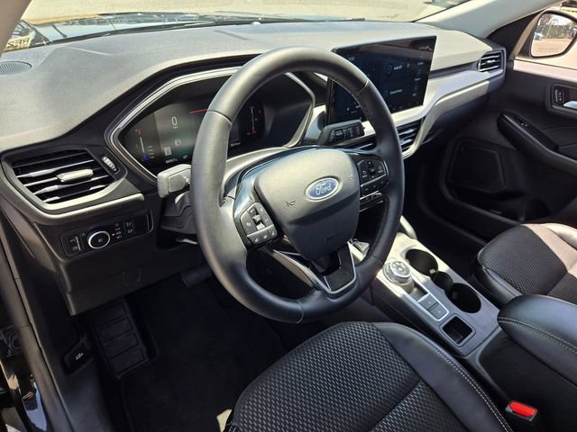 Used 2024 Ford Escape SE FWD image 9