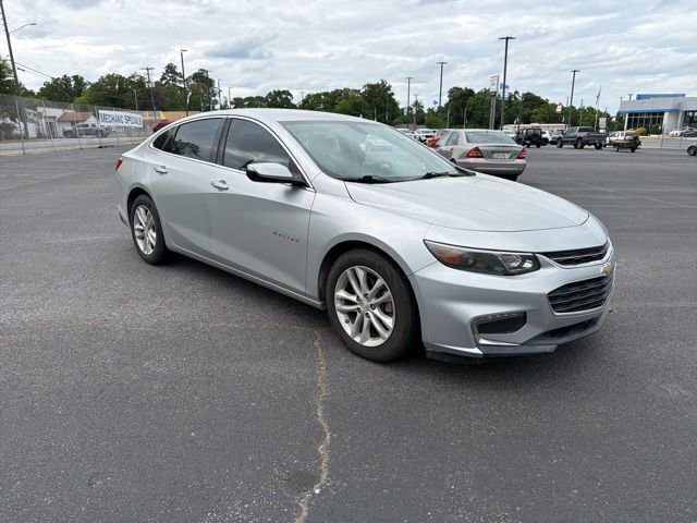 Used 2016 Chevrolet Malibu LT FWD image 4