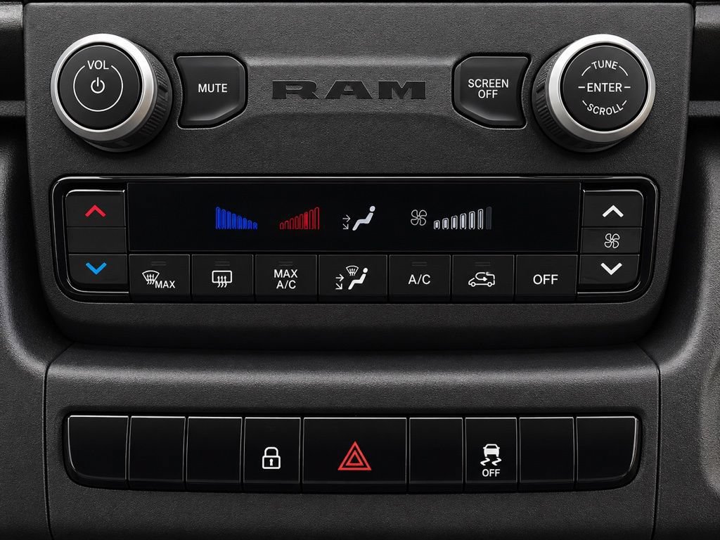 Used 2025 RAM ProMaster 2500 w/ U-Haul Equipment Group FWD image 31