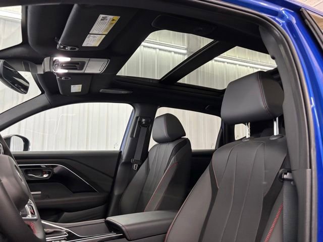 Used 2025 Acura ADX A-Spec image 11