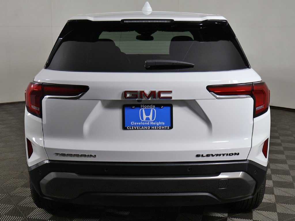 Used 2026 GMC Terrain Elevation FWD image 14