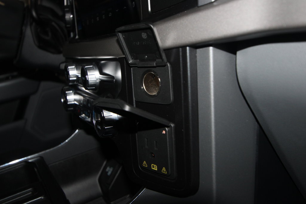 Used 2021 Ford F150 XLT w/ Equipment Group 302A High AWD/4WD image 21