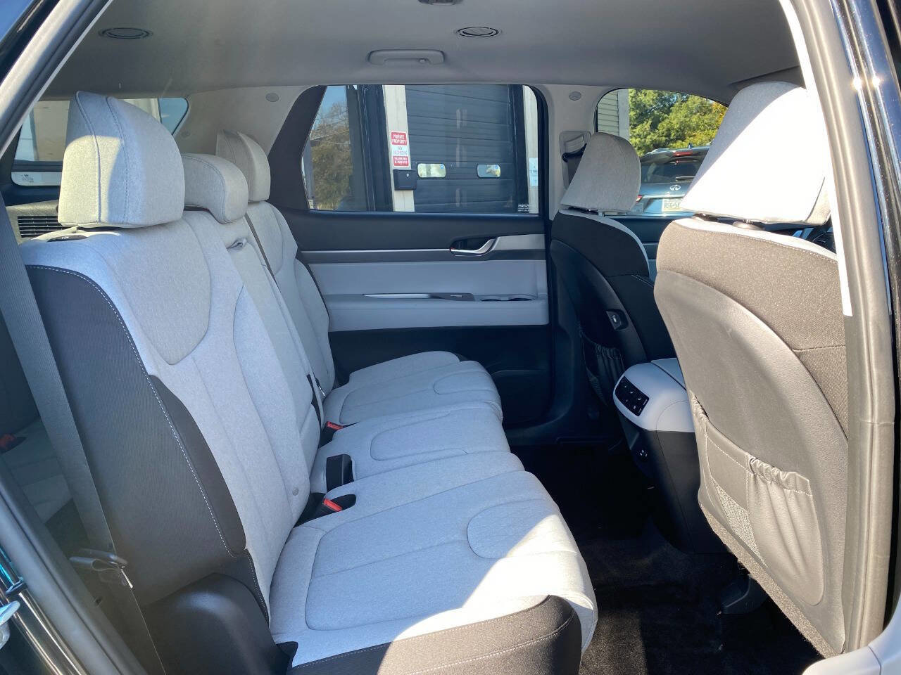 Used 2021 Hyundai Palisade SE image 28