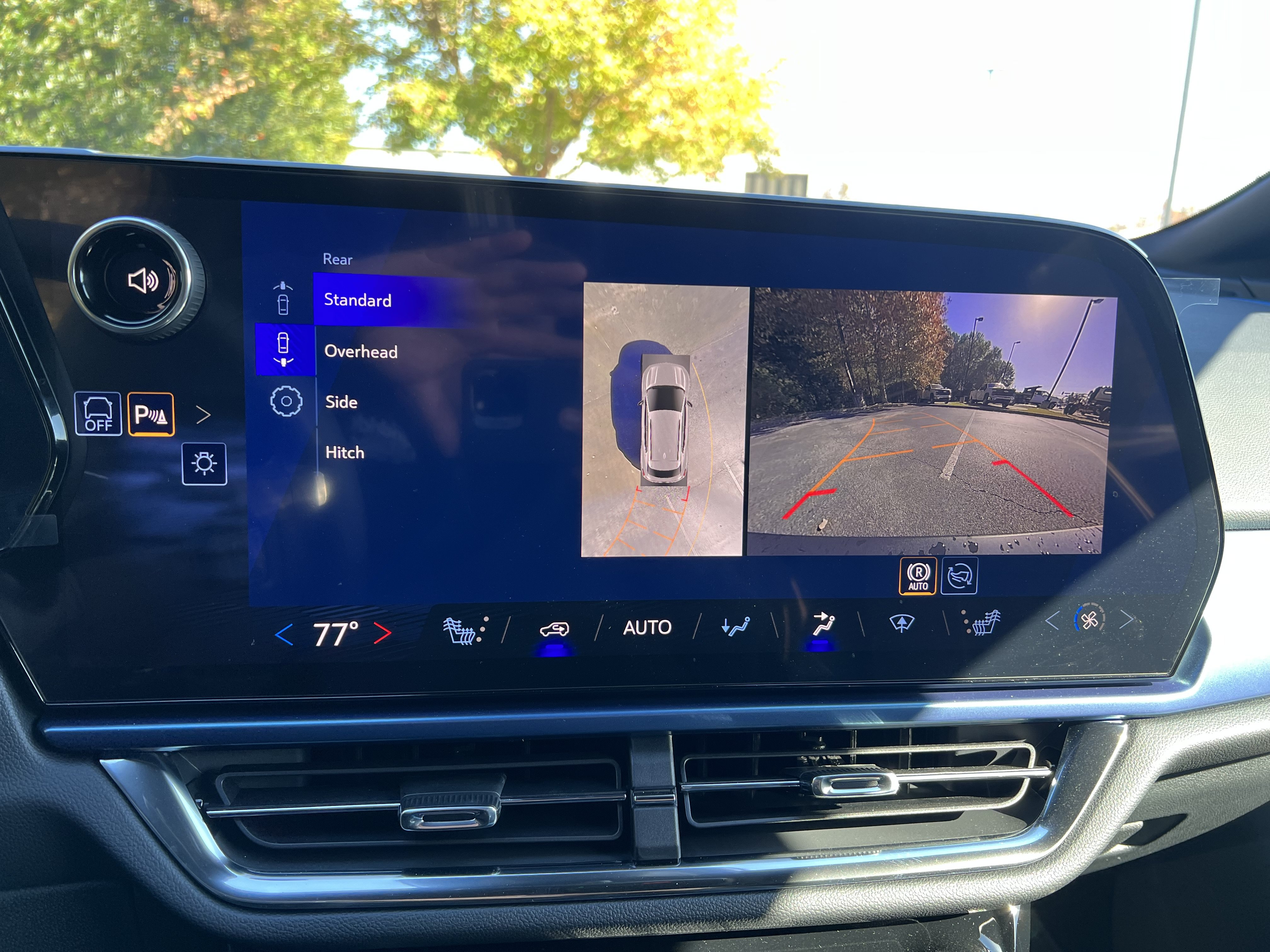 New 2026 Chevrolet Equinox EV LT AWD/4WD image 25