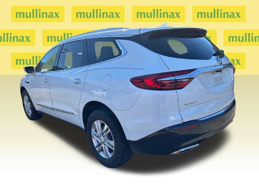 Used 2018 Buick Enclave Premium FWD image 3