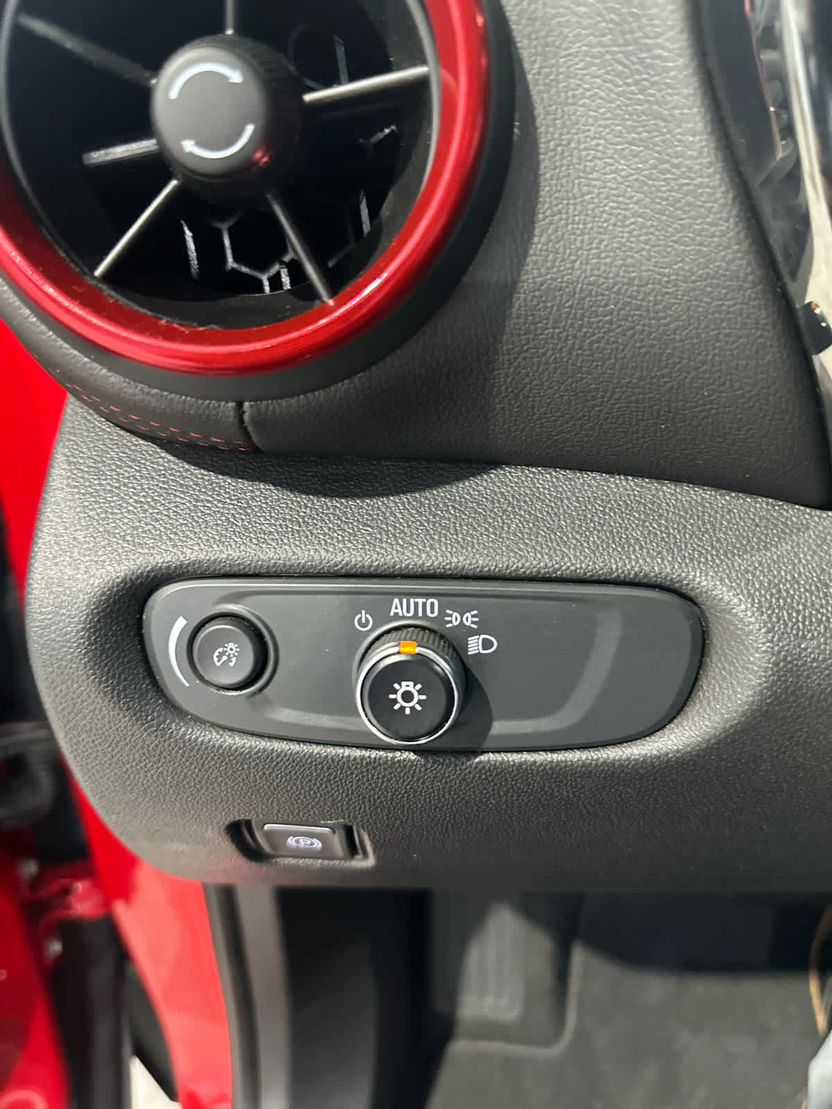 Used 2022 Chevrolet Blazer RS FWD image 20