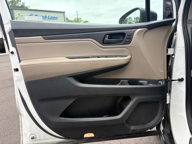 Used 2022 Honda Odyssey EX-L image 9