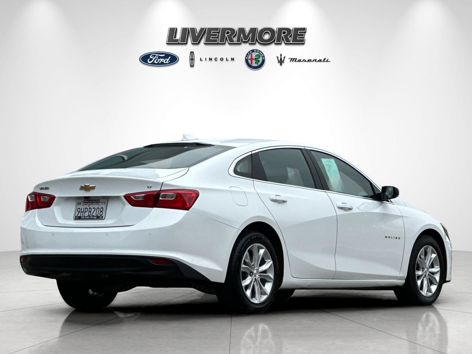 Used 2024 Chevrolet Malibu LT FWD image 3