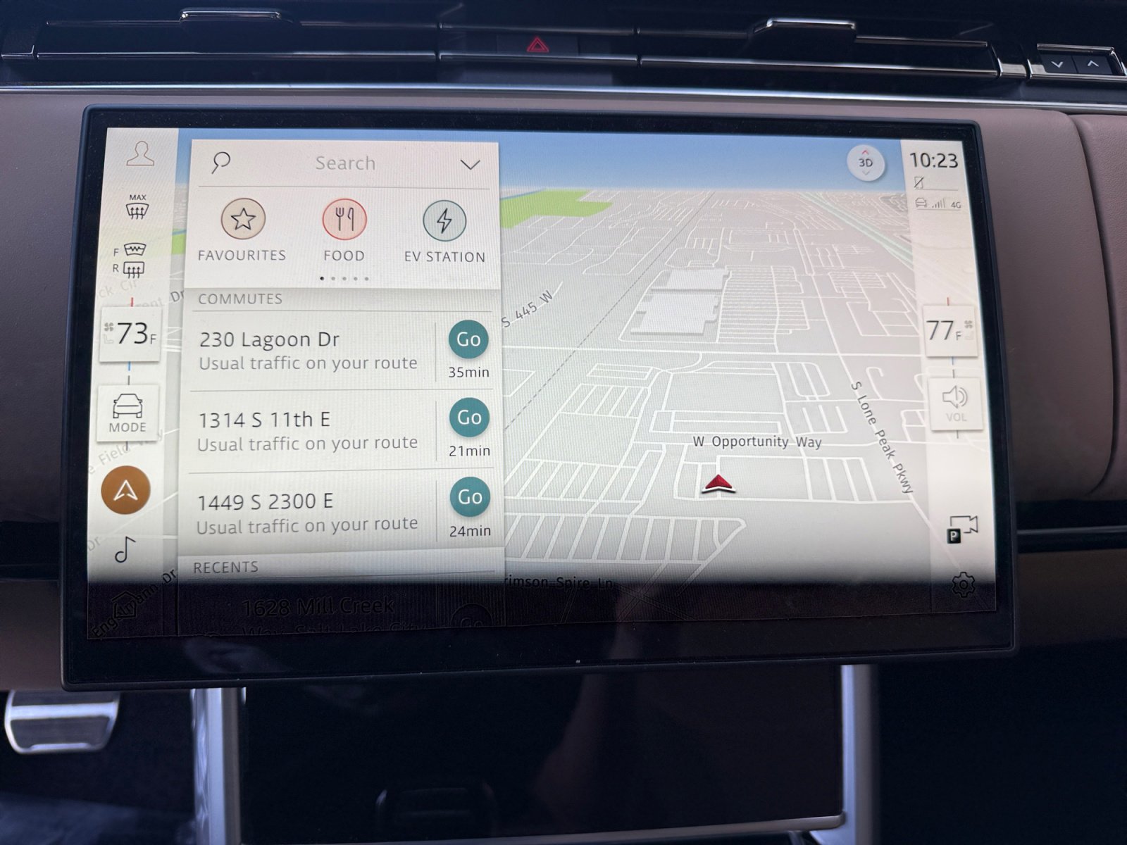 Used 2025 Land Rover Range Rover SE image 28