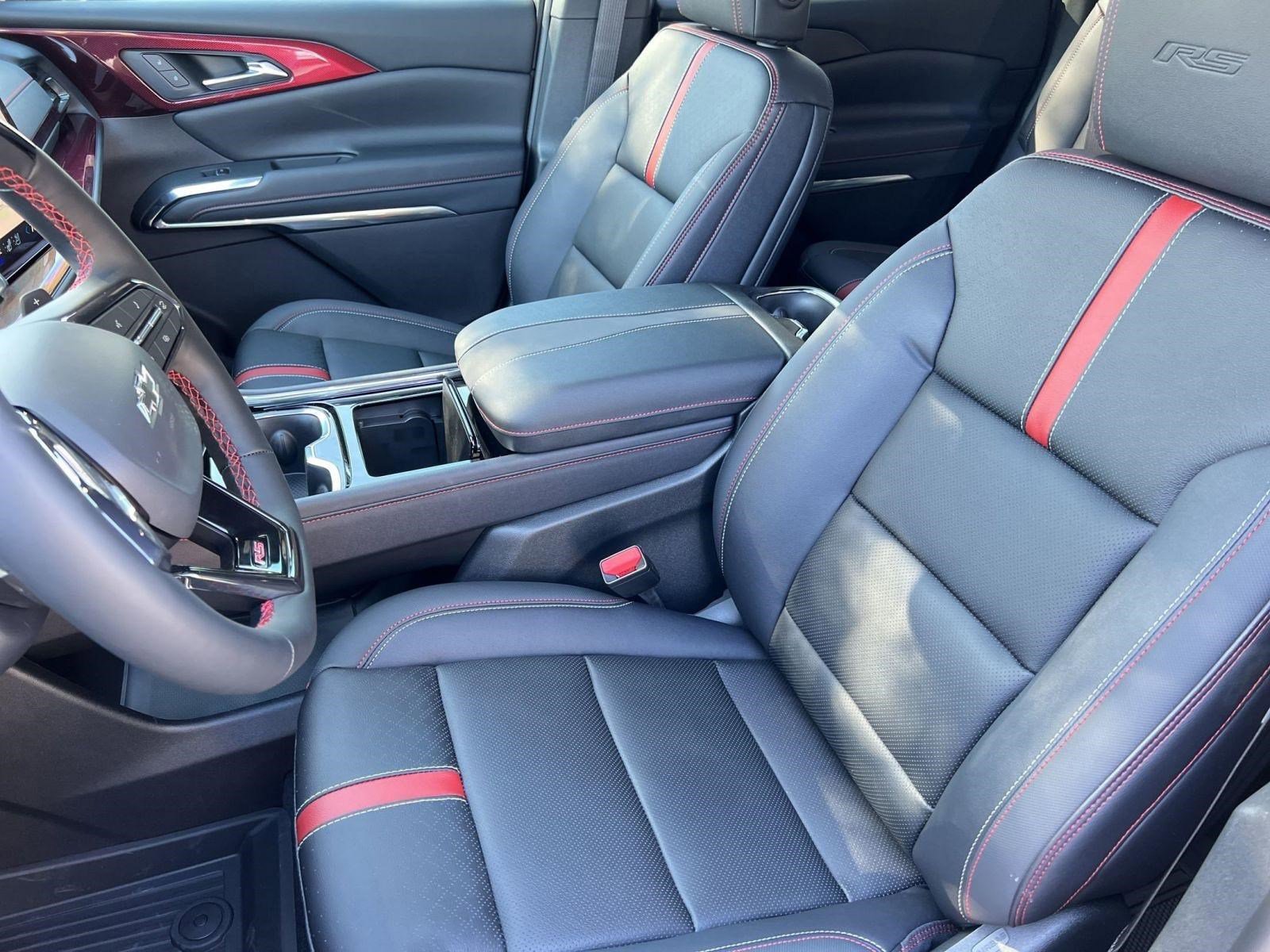 New 2026 Chevrolet Traverse RS FWD image 20
