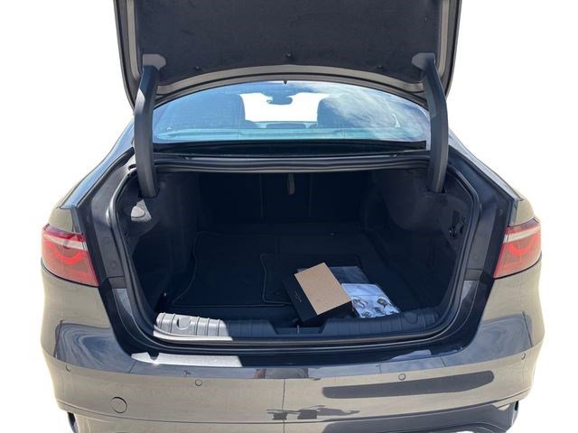 New 2024 Jaguar XF R-Dynamic SE AWD/4WD image 21
