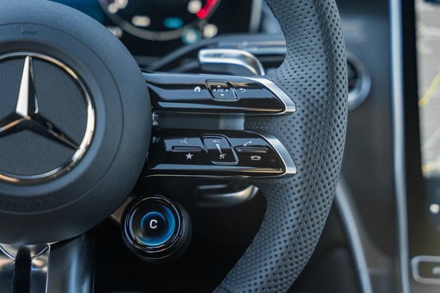 New 2026 Mercedes-Benz GLC 43 AMG 4MATIC image 30