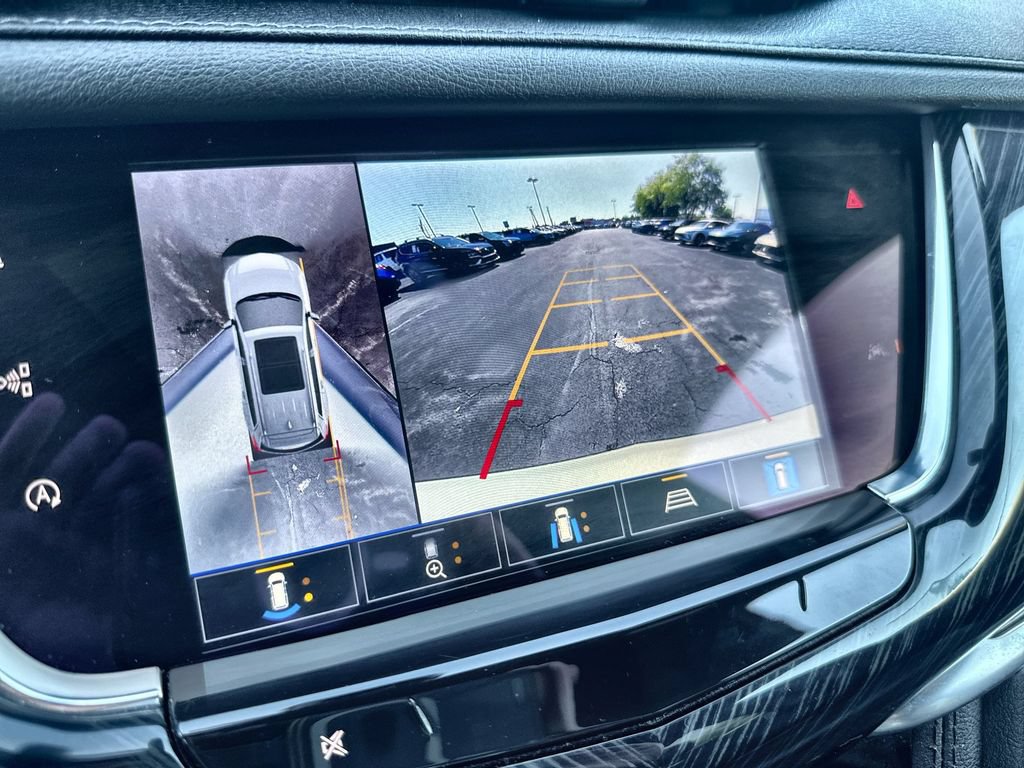 Used 2024 Cadillac XT6 Premium Luxury w/ Technology Package AWD/4WD image 19
