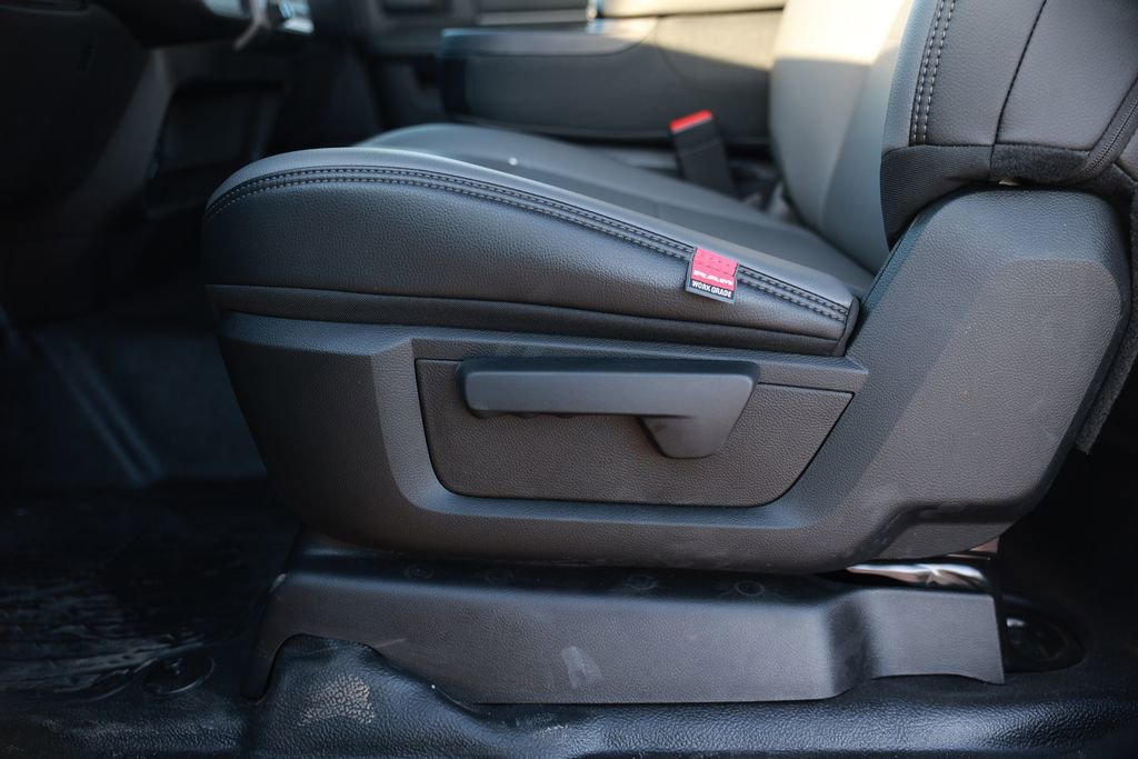 New 2026 RAM 5500 Tradesman w/ Chrome Appearance Group image 16