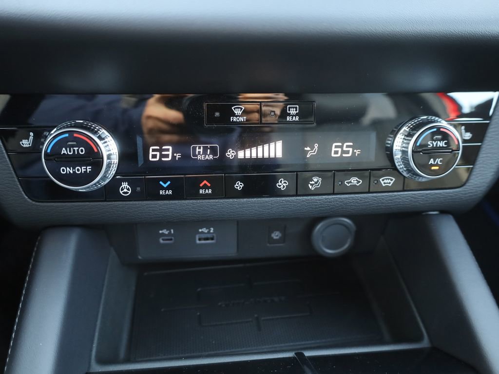 New 2025 Mitsubishi Outlander SEL Black Edition image 43