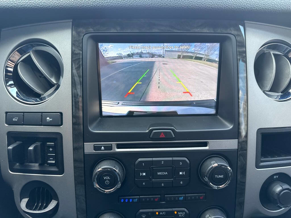 Used 2015 Ford Expedition Limited w/ Equipment Group 301A RWD image 22
