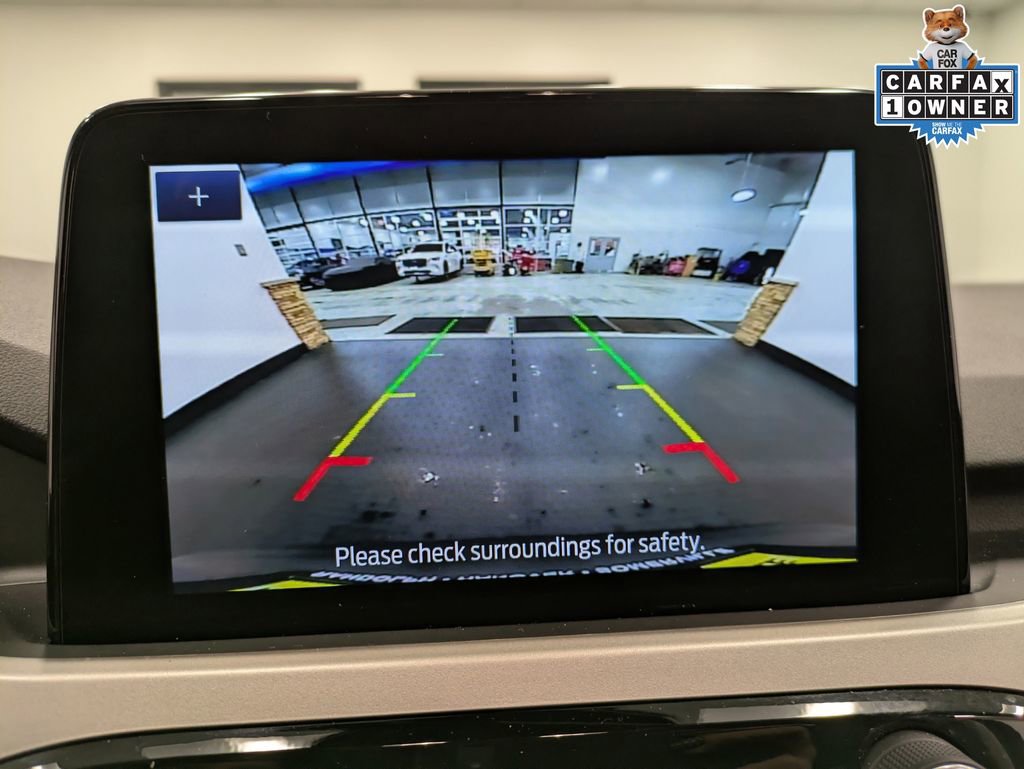 Used 2022 Ford Escape SE image 13