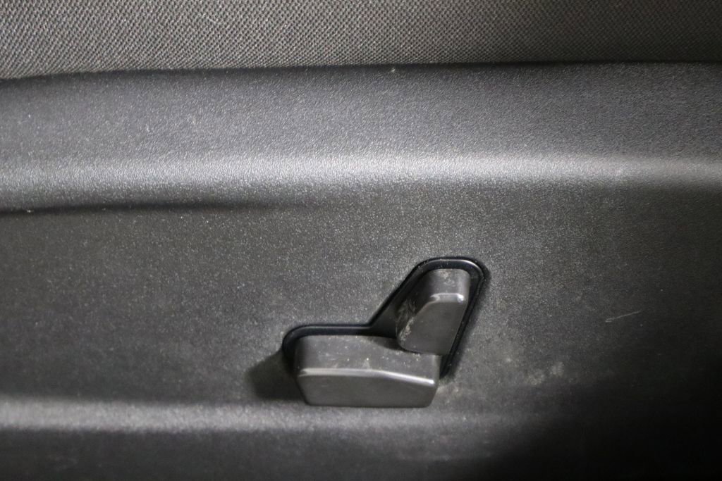 Used 2022 Dodge Charger SXT image 24