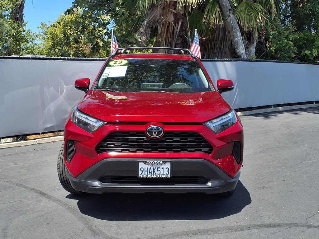 Used 2023 Toyota RAV4 XLE w/ Convenience Package FWD image 2
