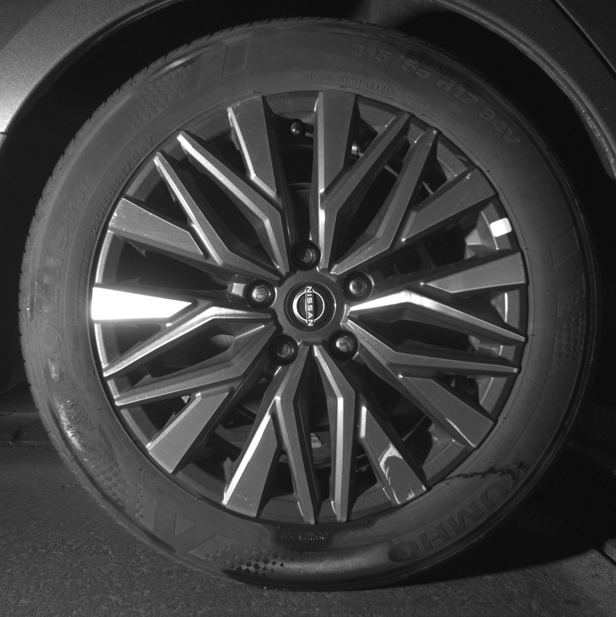 Used 2025 Nissan Altima 2.5 SV image 15