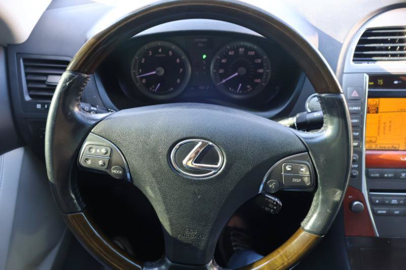 Used 2010 Lexus ES 350 FWD image 16