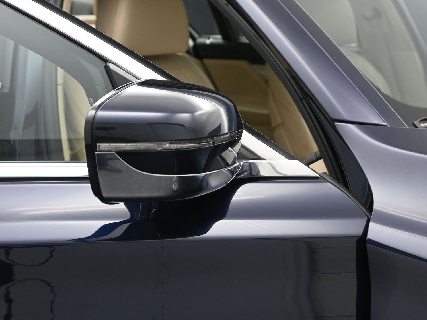 Used 2018 BMW 750i xDrive image 21