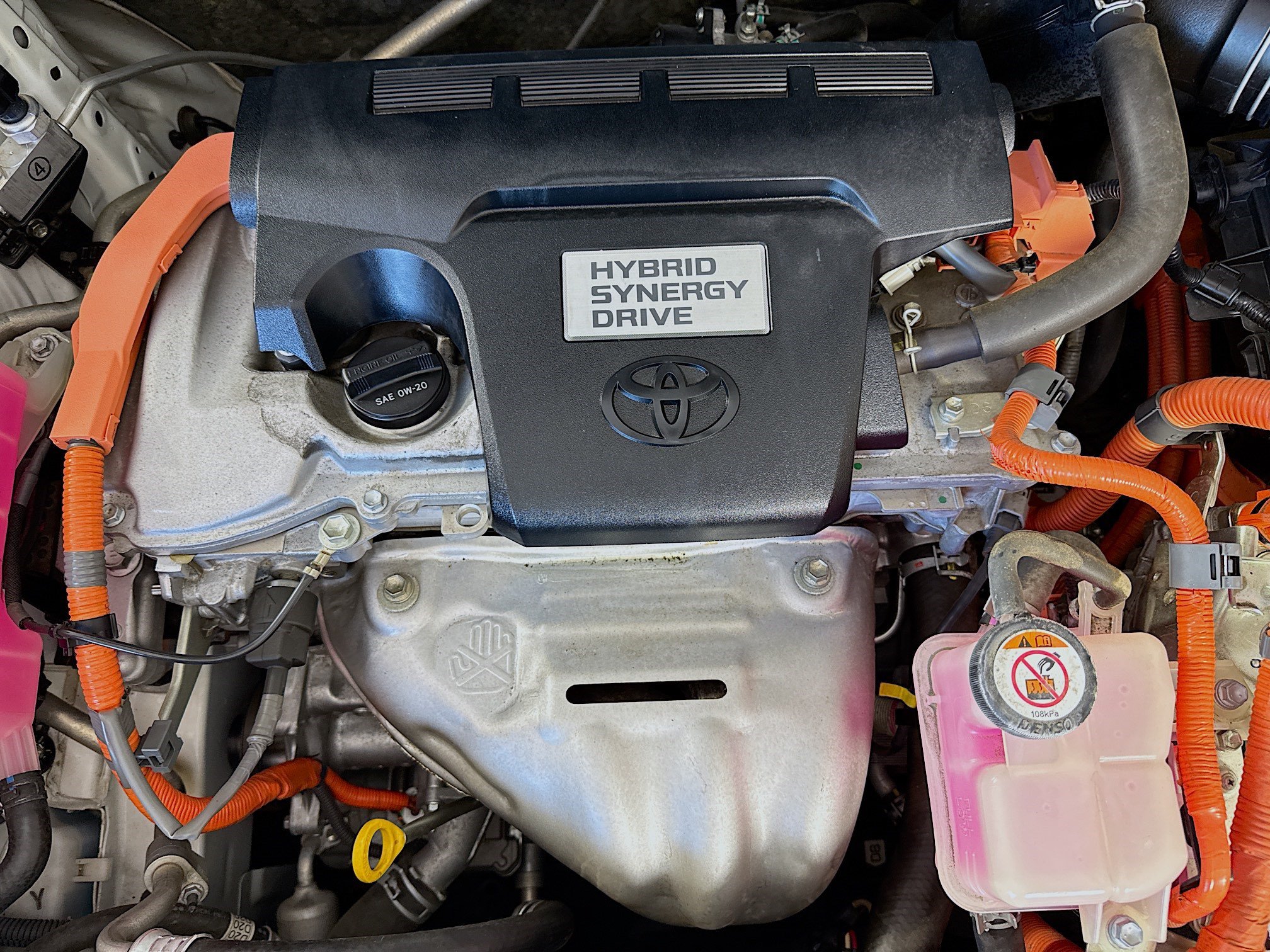 Used 2018 Toyota RAV4 SE w/ Advanced Technology Package AWD/4WD image 39