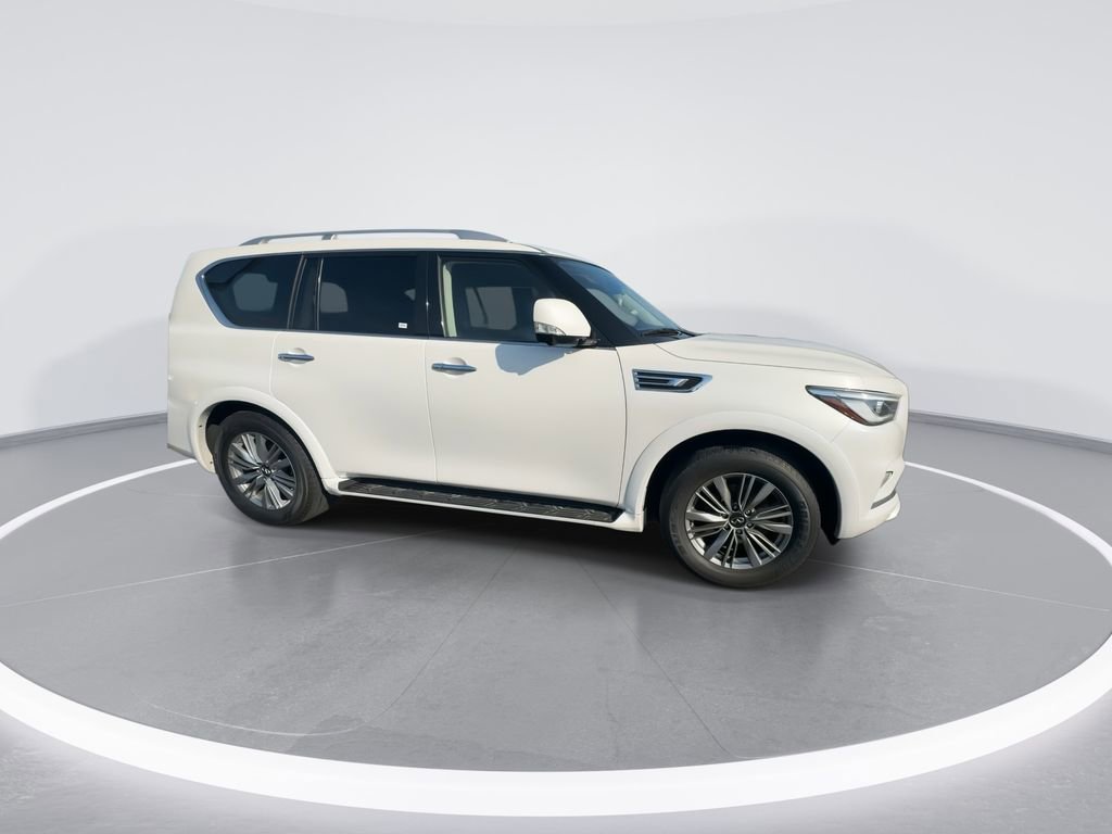 Used 2023 INFINITI QX80 Luxe w/ Cargo Package RWD image 2