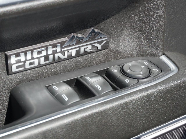 Used 2024 Chevrolet Silverado 1500 High Country w/ Technology Package AWD/4WD image 30