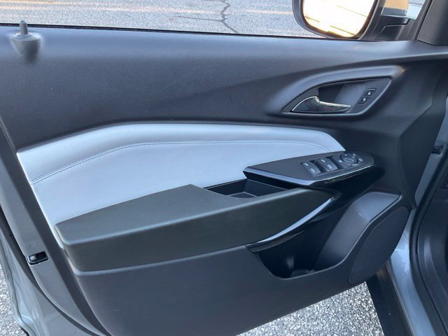 Used 2026 Chevrolet Trax LT FWD image 6