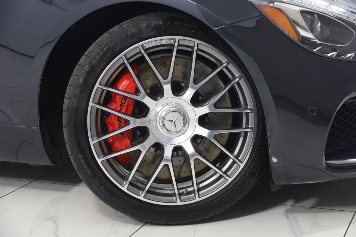 Used 2016 Mercedes-Benz AMG GT S w/ Exclusive Interior Package image 15