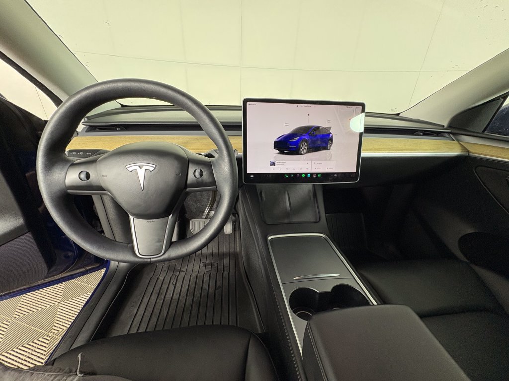 Used 2023 Tesla Model Y Long Range AWD/4WD image 8