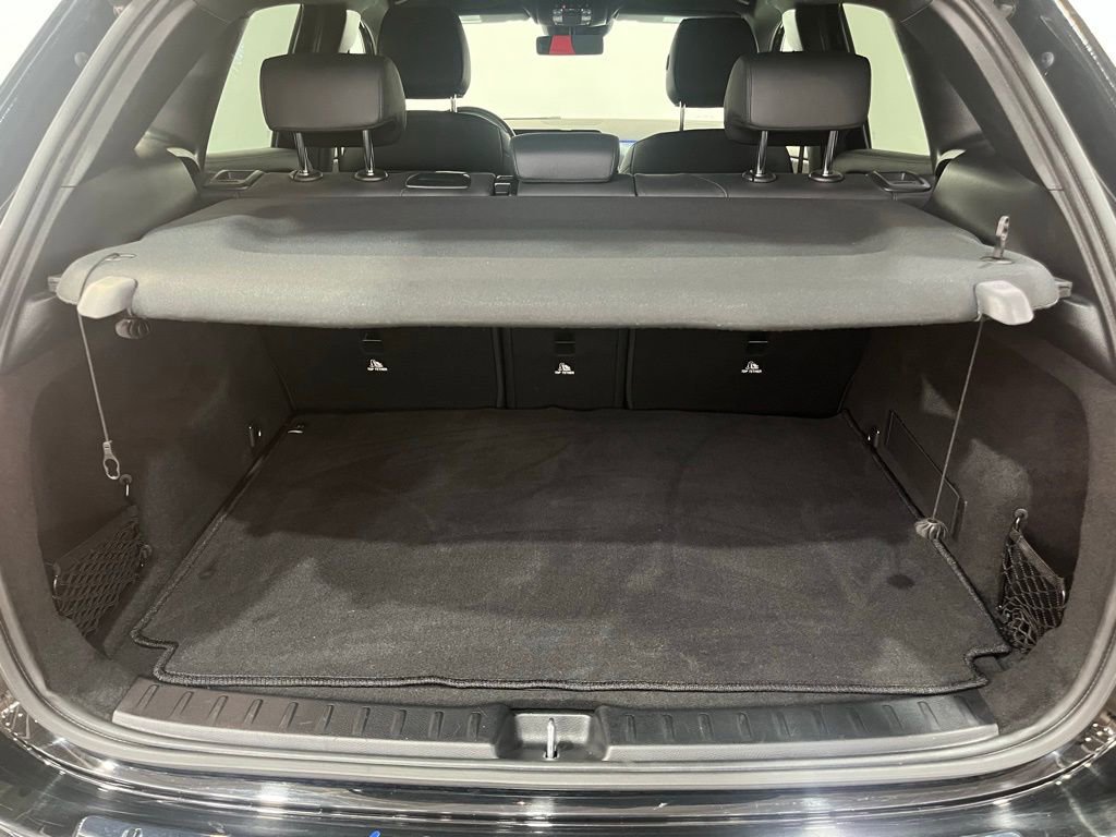 Used 2025 Mercedes-Benz GLA 250 image 13