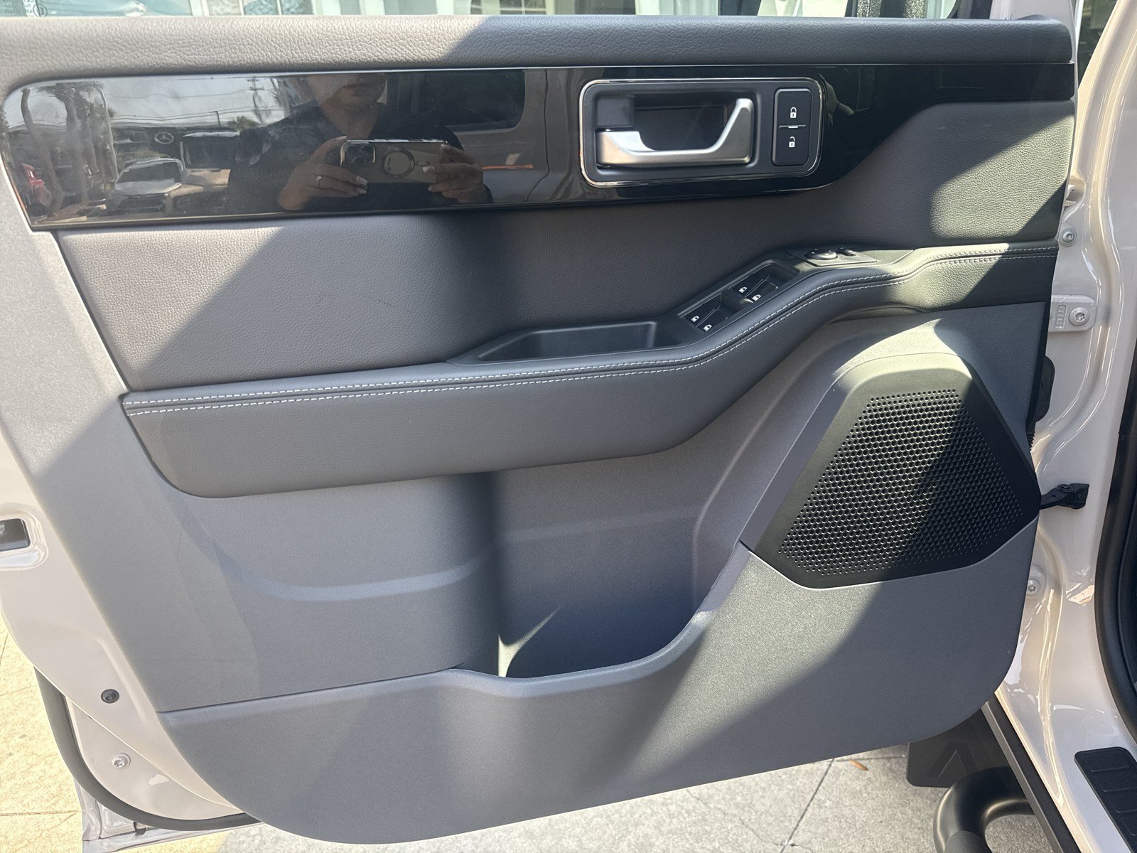 New 2026 INEOS Grenadier Station Wagon AWD/4WD image 13