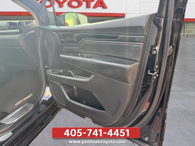 Used 2025 Honda Odyssey Elite image 23