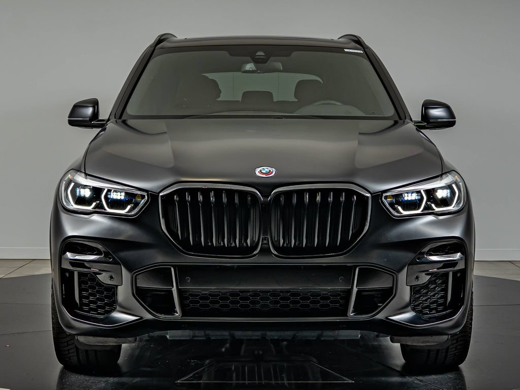 Used 2023 BMW X5 M50i w/ Executive Package AWD/4WD image 2