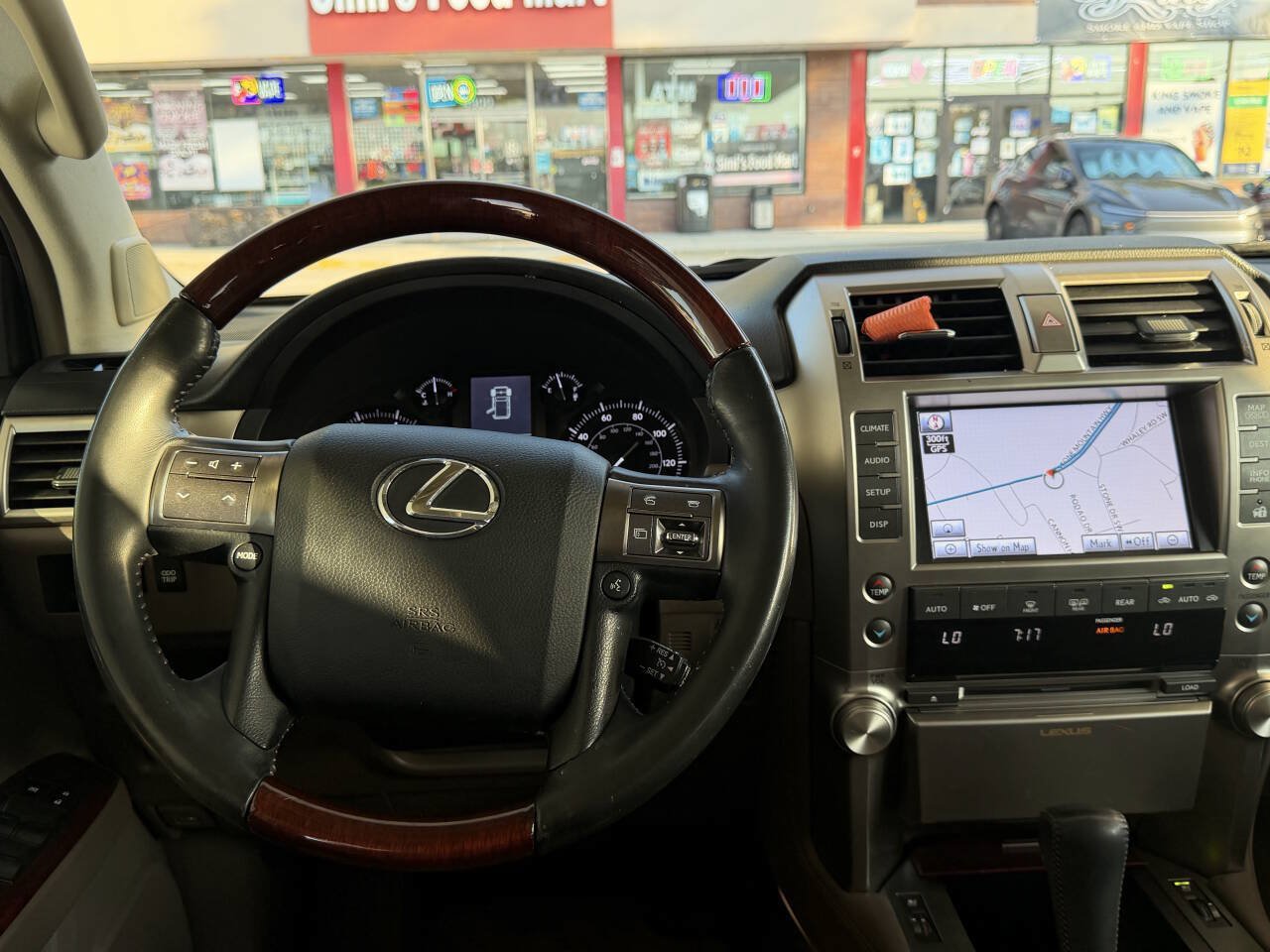 Used 2013 Lexus GX 460 w/ Comfort Plus Pkg AWD/4WD image 11