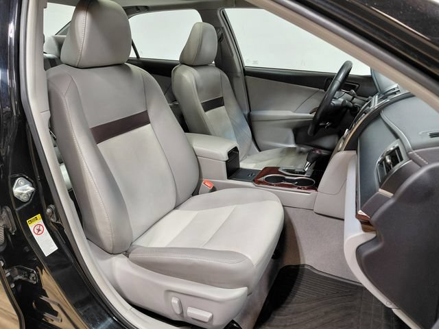 Used 2012 Toyota Camry XLE FWD image 24