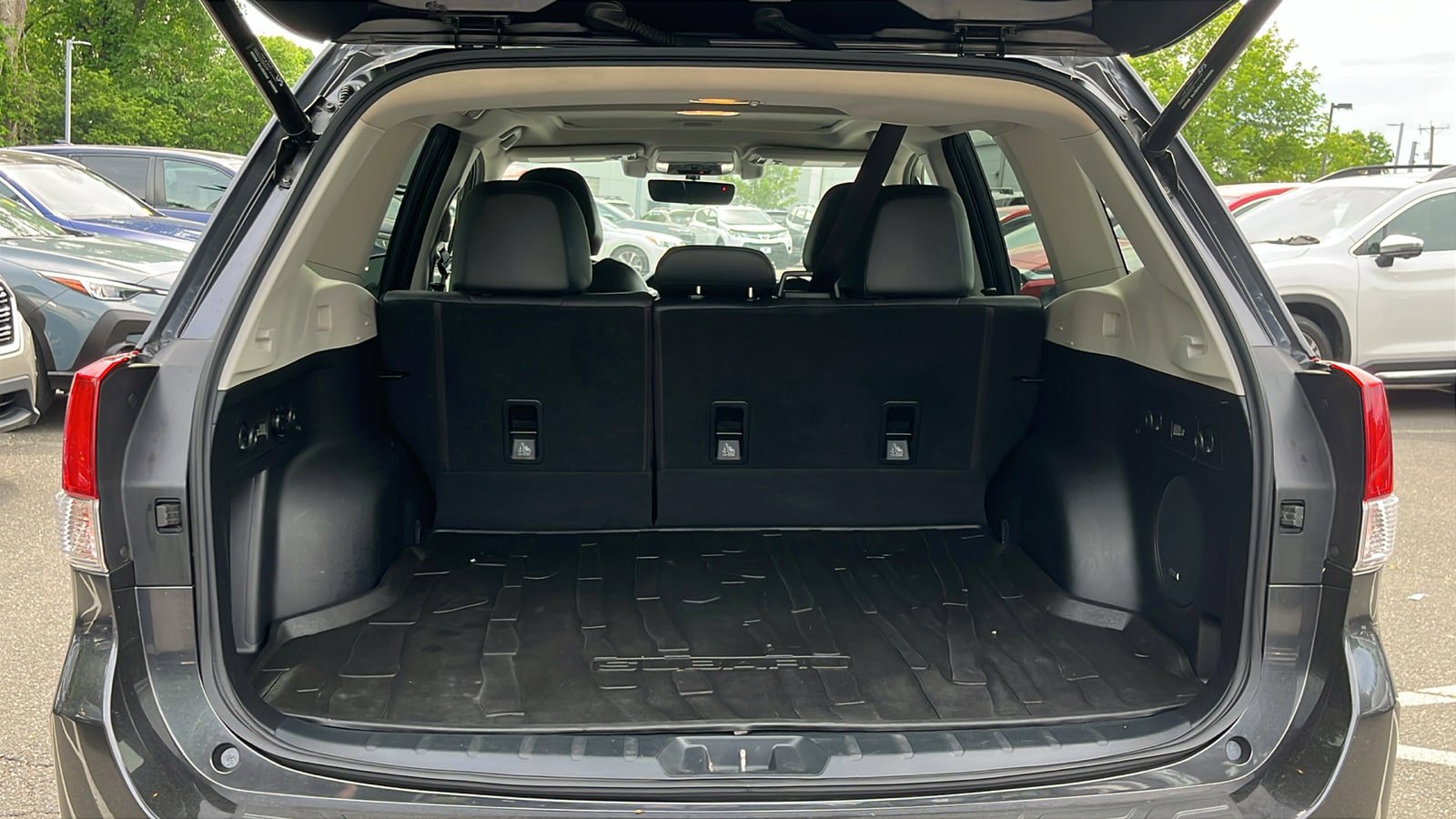 Used 2019 Subaru Forester Touring AWD/4WD image 26