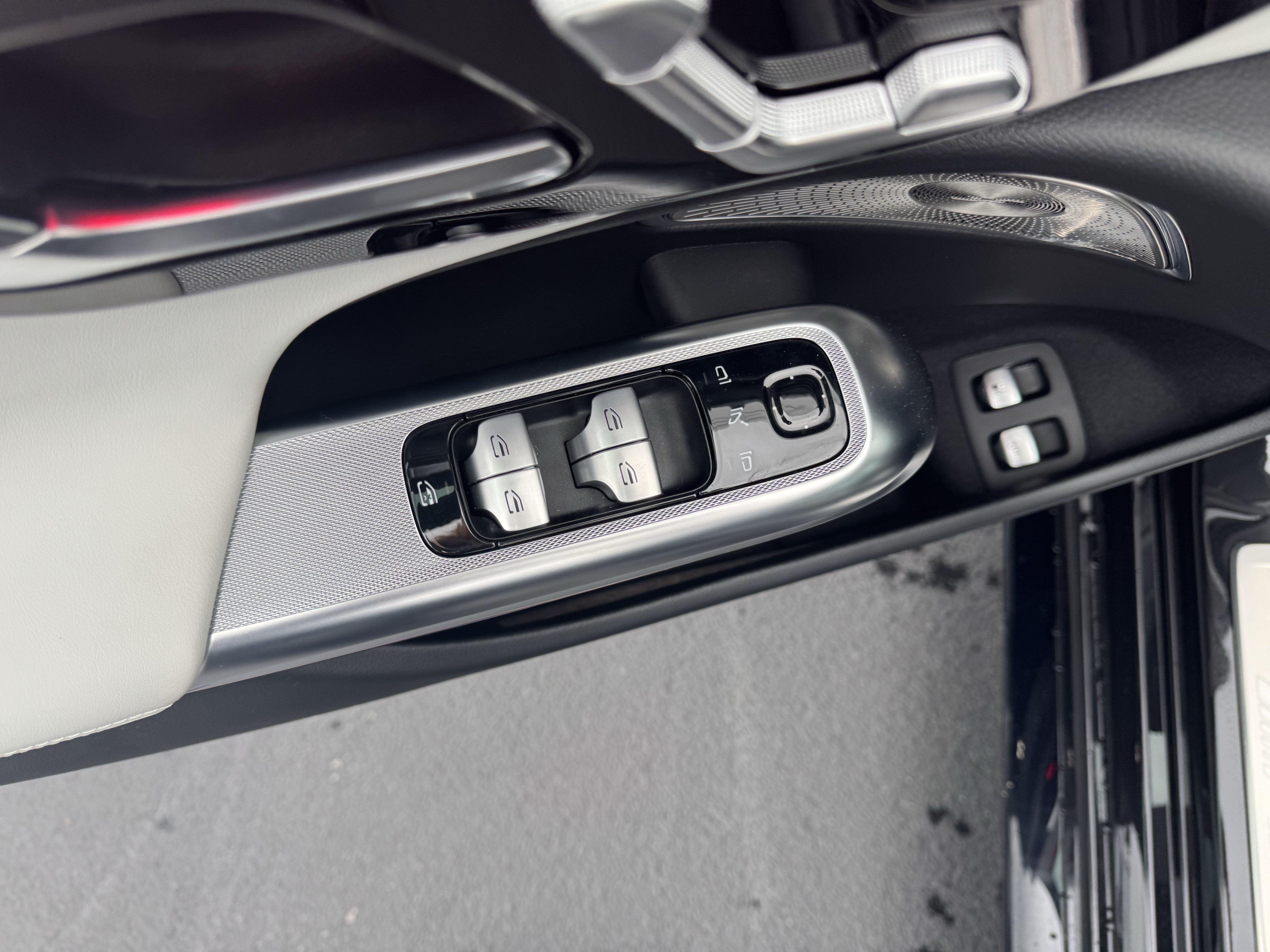 Certified 2026 Mercedes-Benz E 53 AMG e 4MATIC Sedan image 15