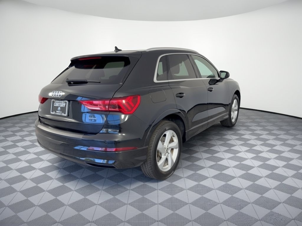 Used 2020 Audi Q3 2.0T Premium w/ Convenience Package AWD/4WD image 9