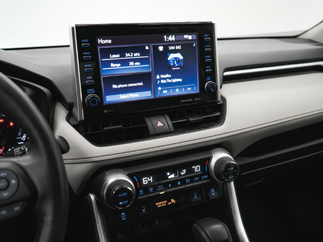 Used 2022 Toyota RAV4 XLE w/ Convenience Package AWD/4WD image 28