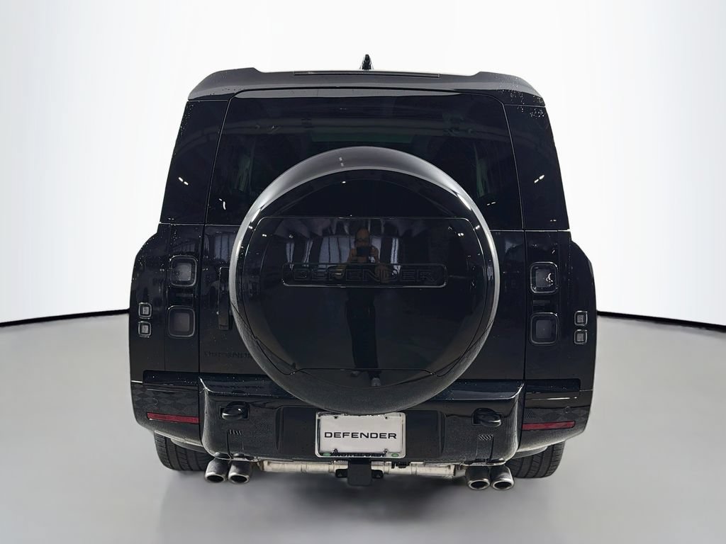 New 2026 Land Rover Defender 130 V8 AWD/4WD image 6