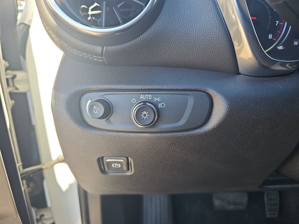 Used 2021 Chevrolet Blazer LT w/ Redline Edition image 27